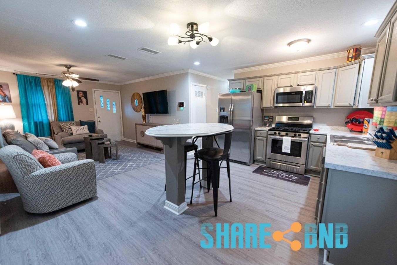 Charming Sherwood Getaway - Comfort & Relaxation ภายนอก รูปภาพ